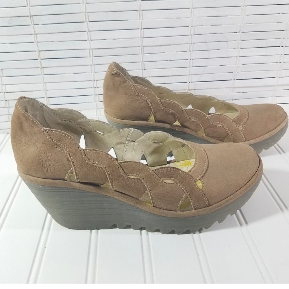 Fly London Wedges 39